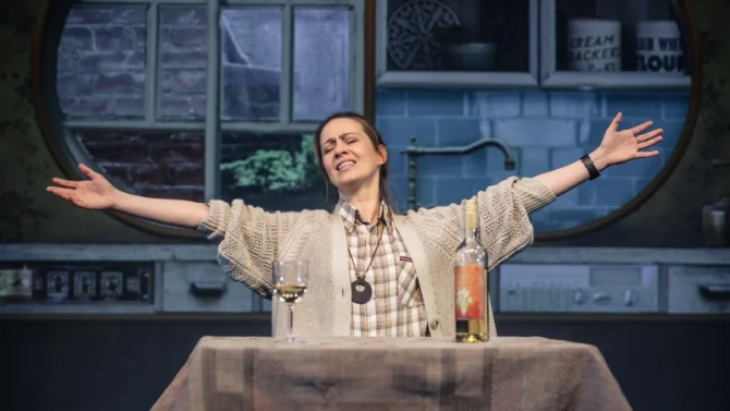 Betekintő 4